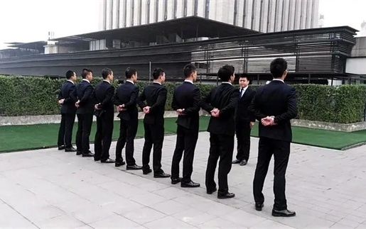 徐州揭秘：如何选择靠谱的收债公司？老司机给你支招